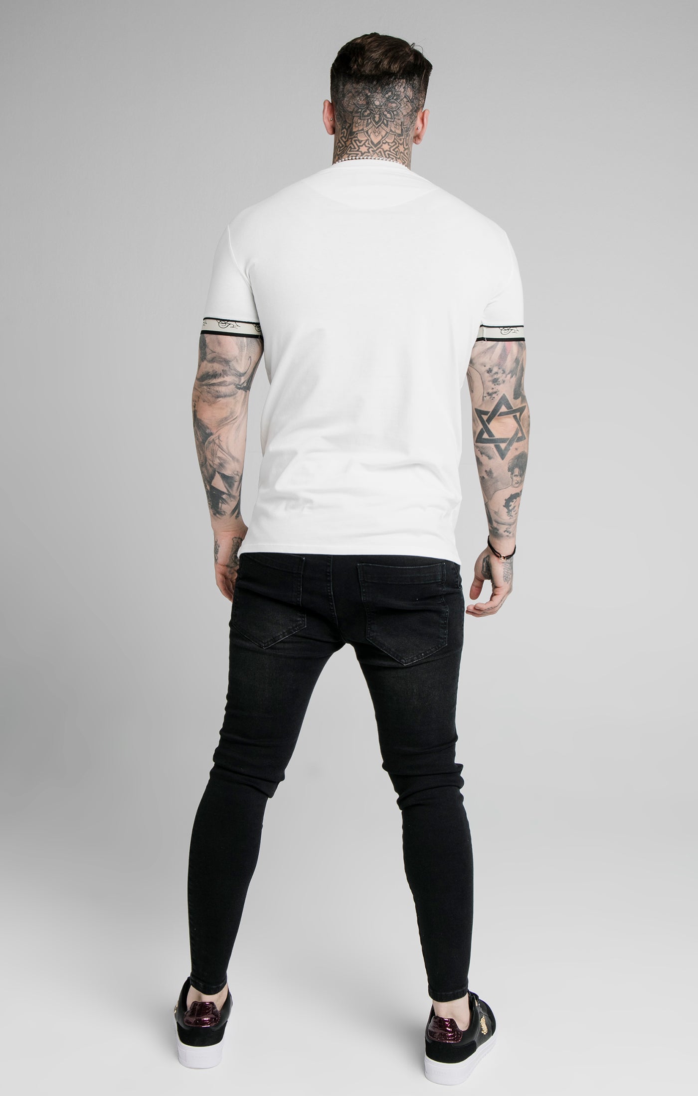 Load image into Gallery viewer, SikSilk S/S Premium Tape Gym Tee - Off White &amp; Black (4)