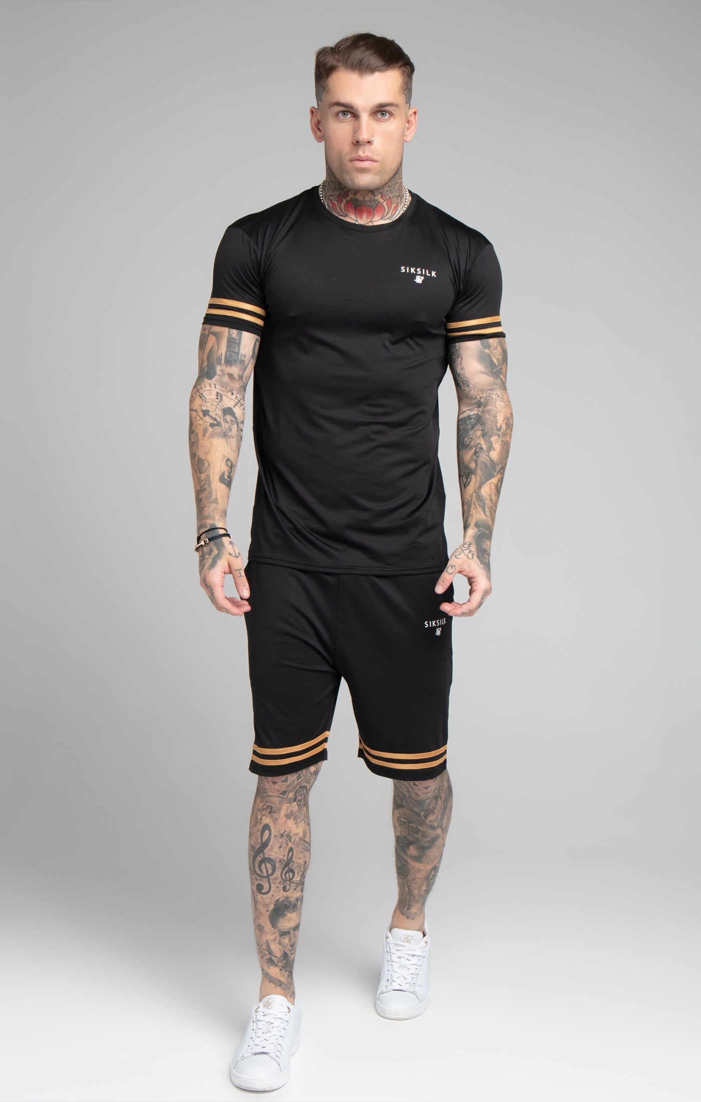 Load image into Gallery viewer, SikSilk S/S Mesh Bound Gym Tee - Black &amp; Gold (2)