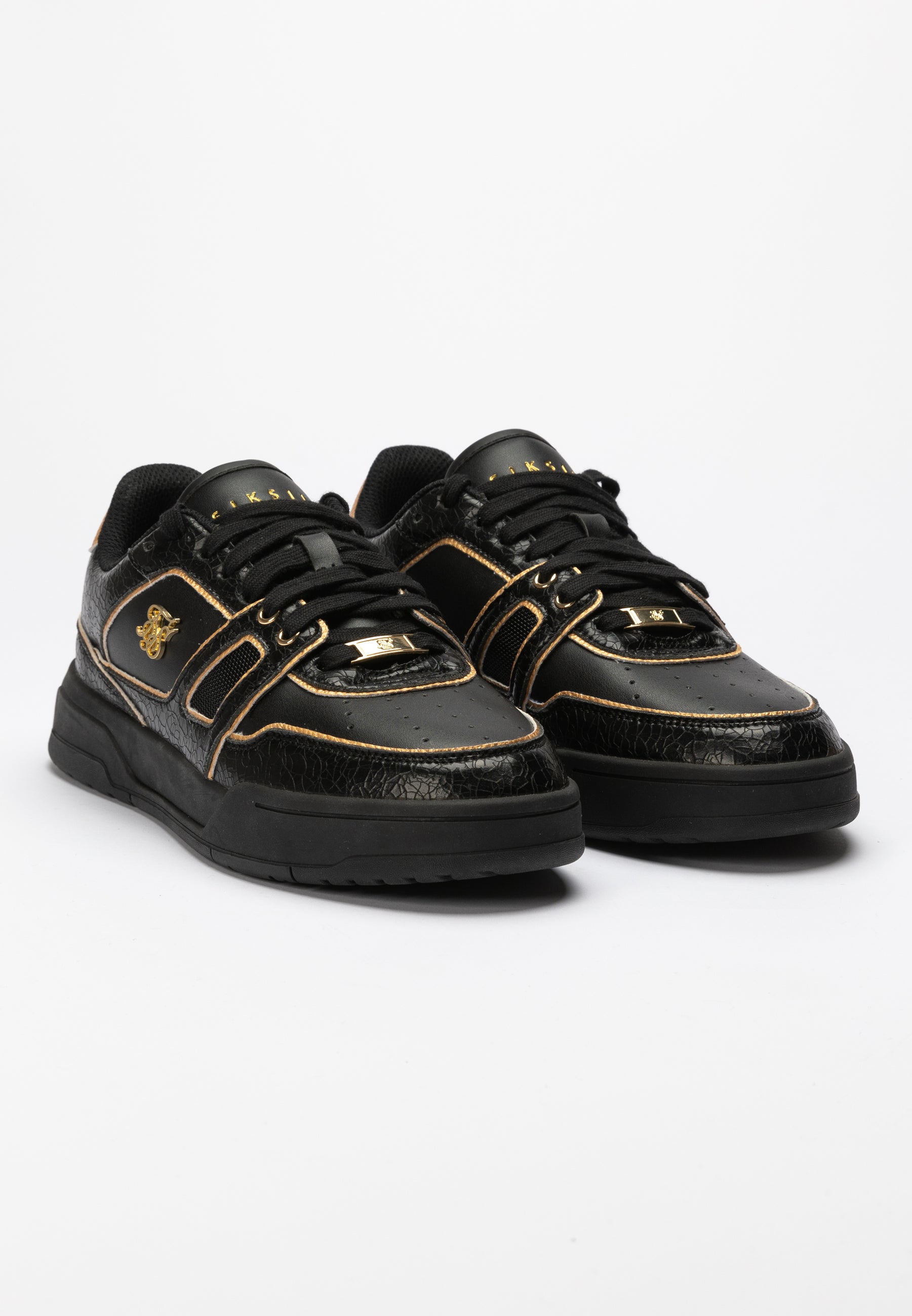 Load image into Gallery viewer, Black And Gold Trimmed Low Top Court Trainer (3)
