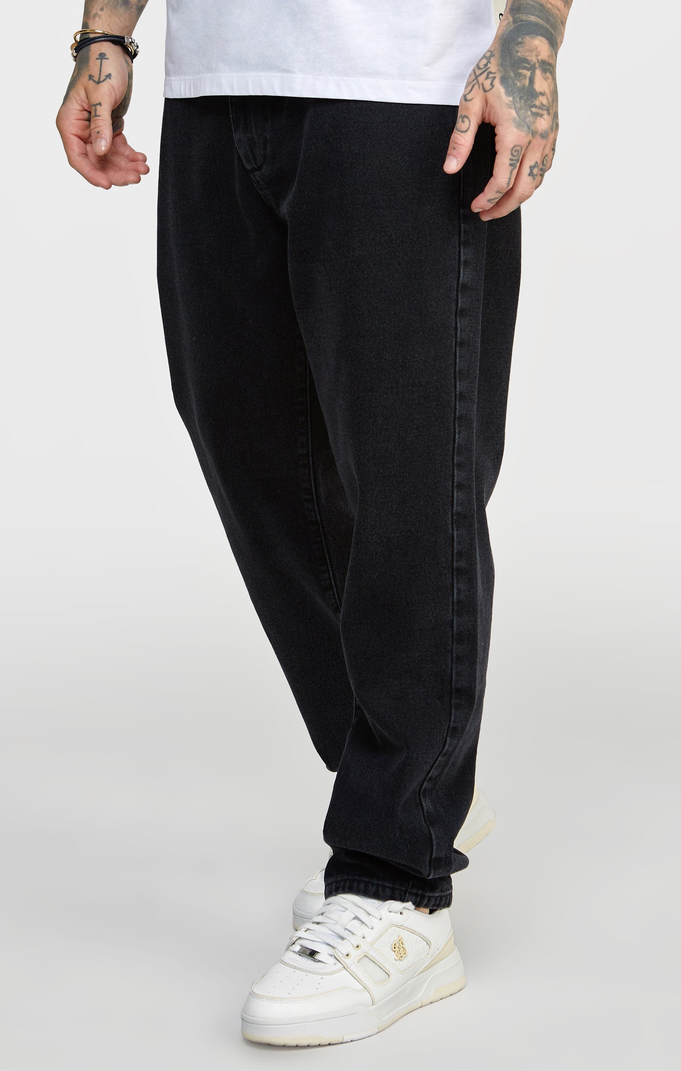Load image into Gallery viewer, Black Relaxed Denims (5)
