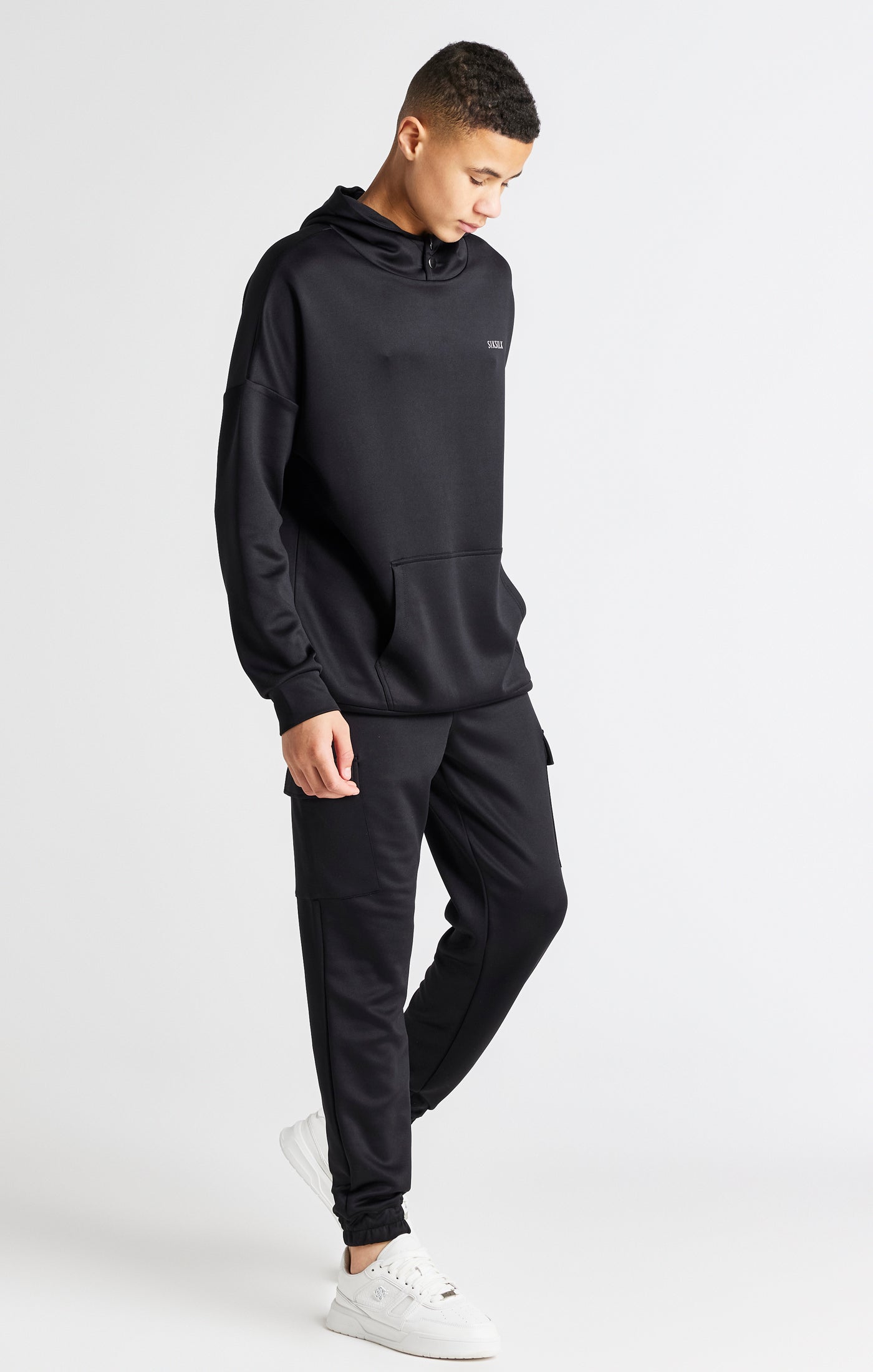 Load image into Gallery viewer, Boys Black Cargo Pant (2)